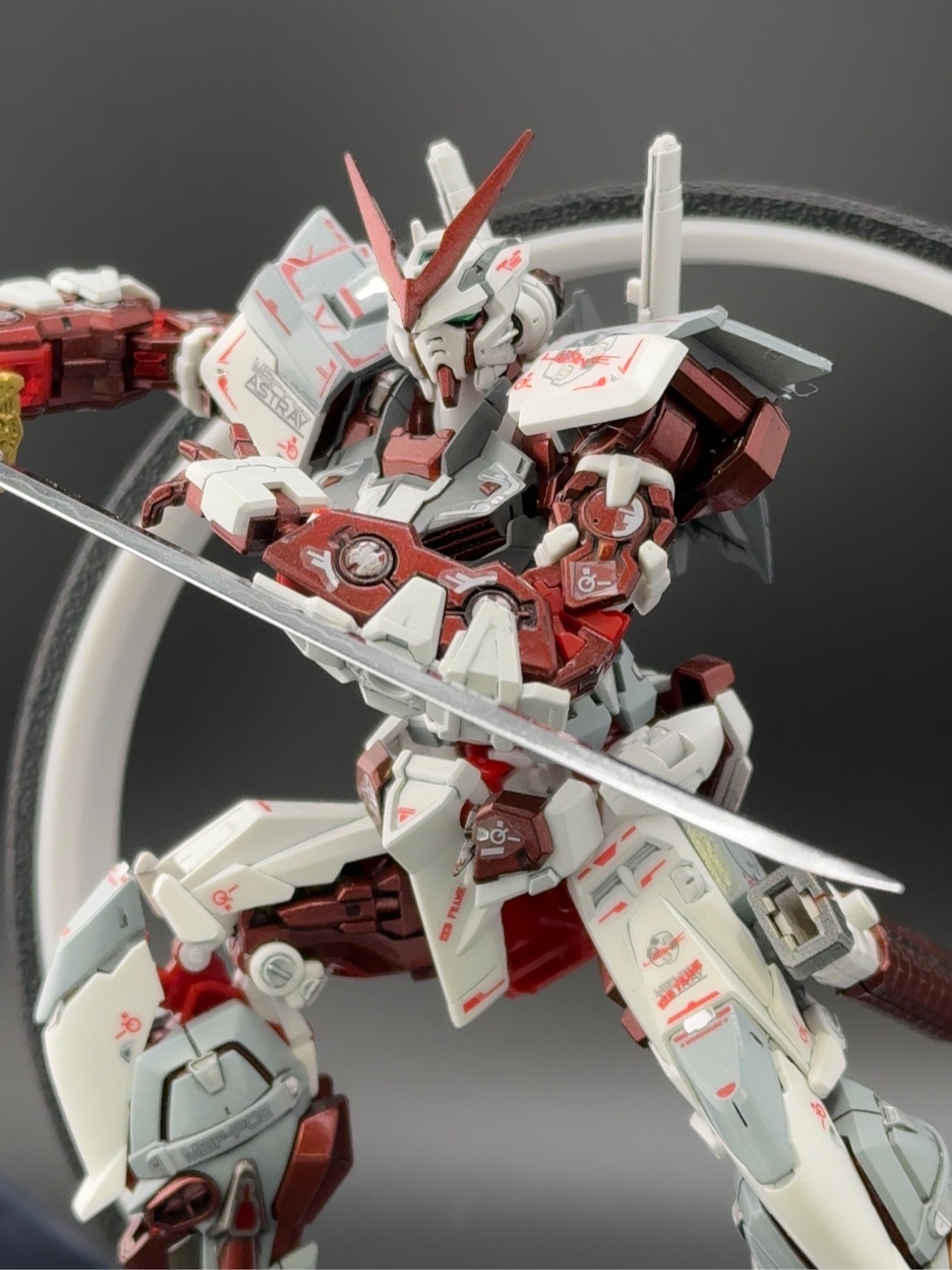 RG Astray Red Frame