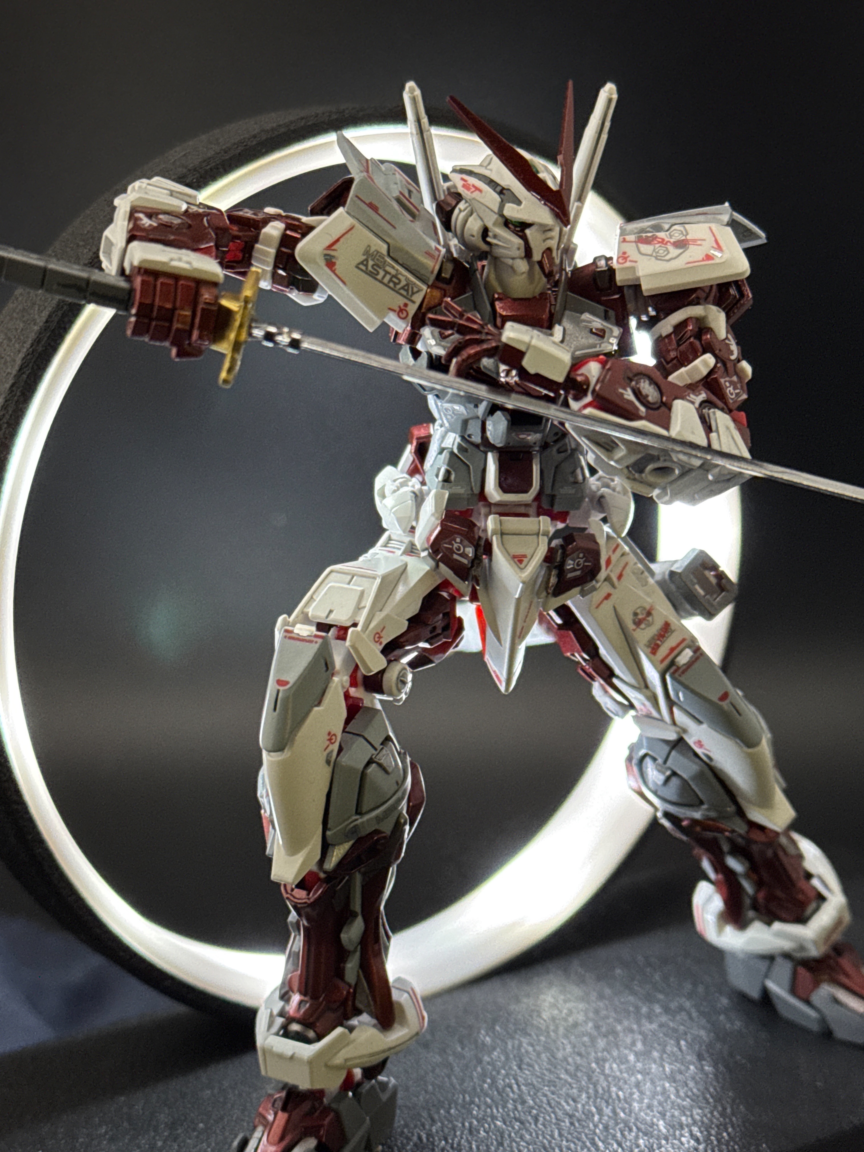 RG Astray Red Frame